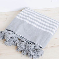 POM POM BLANKET GREY & WHITE