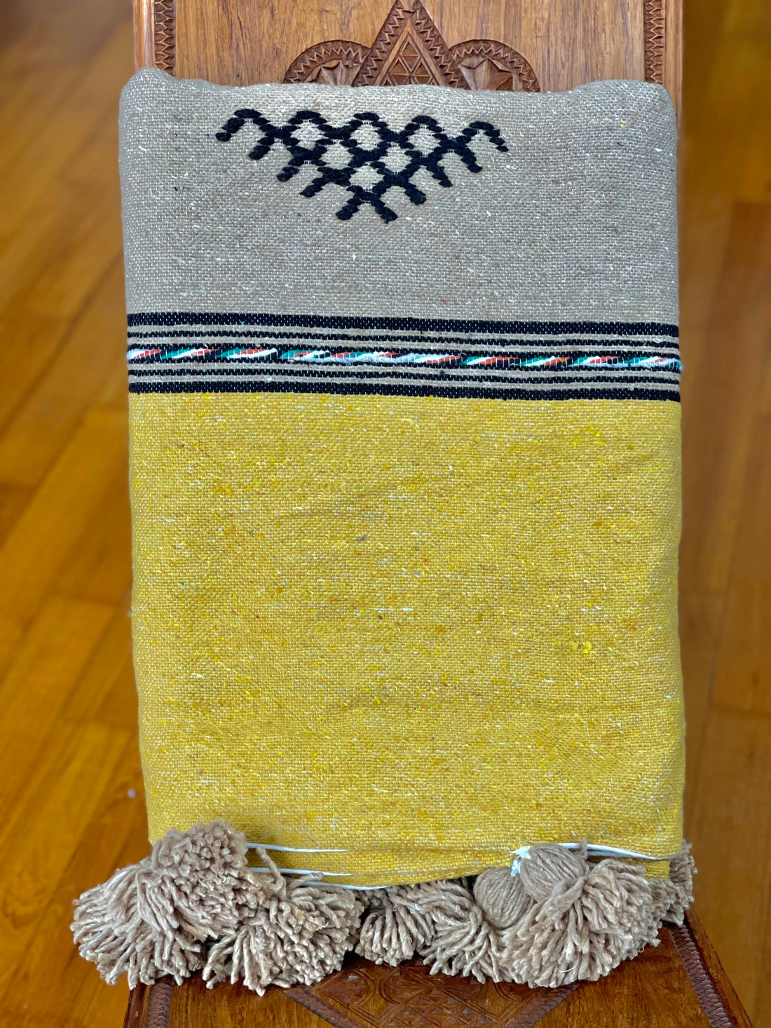 BERBER POM POM BLANKET MUSTARD & ALMOND