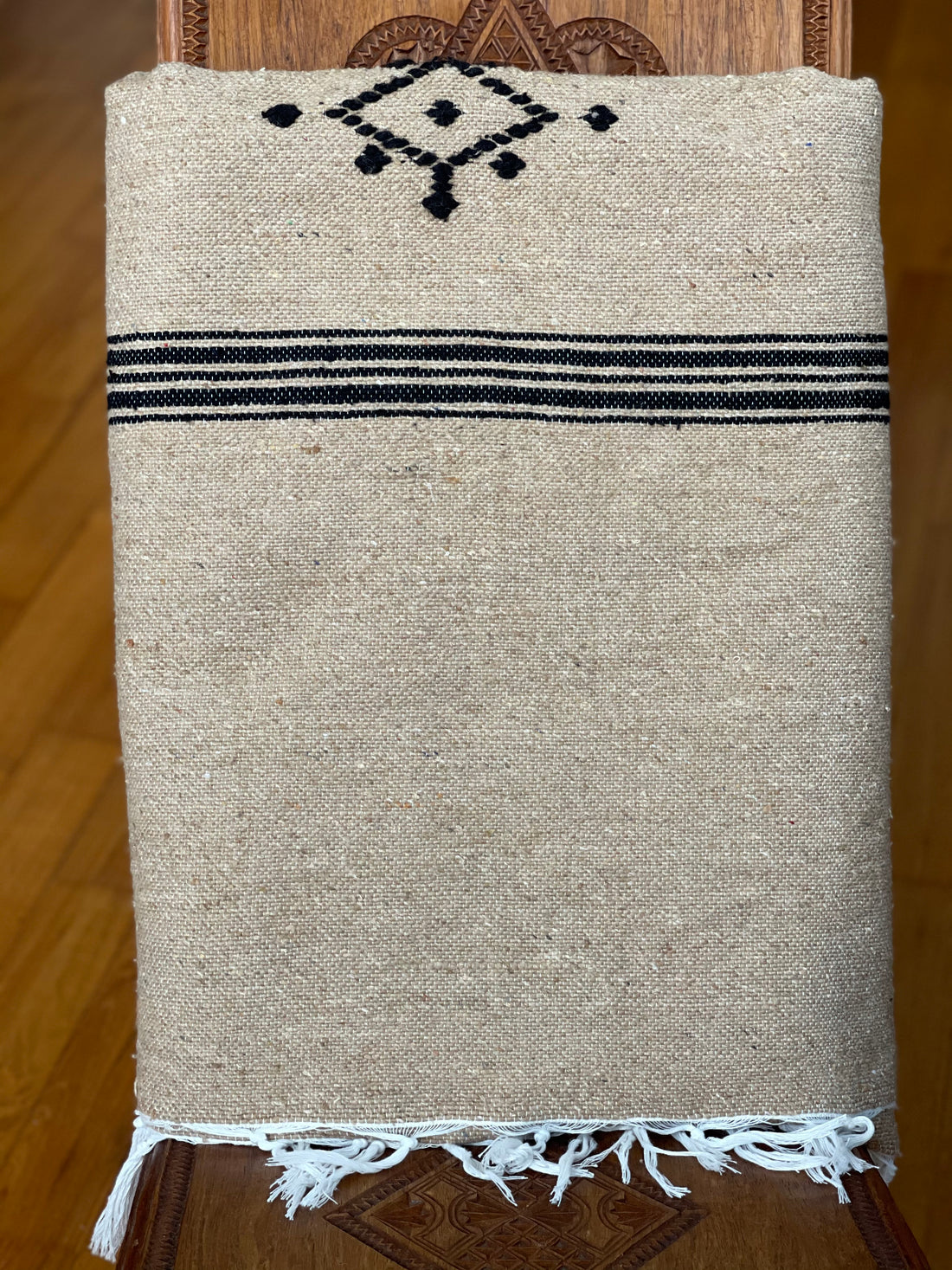 BERBER POM POM BLANKET- ALMOND BROWN