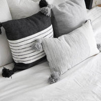 POM POM CUSHION GREY