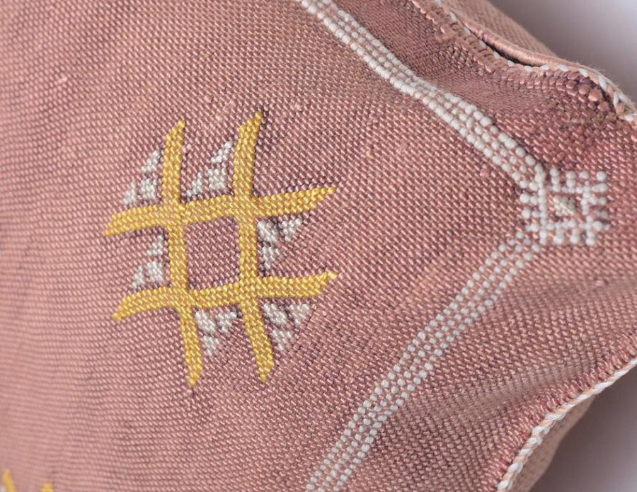 SABRA CACTUS SILK CUSHION PINK